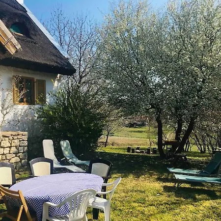 بيت للعطل Erdoszeli Paraszthaz *