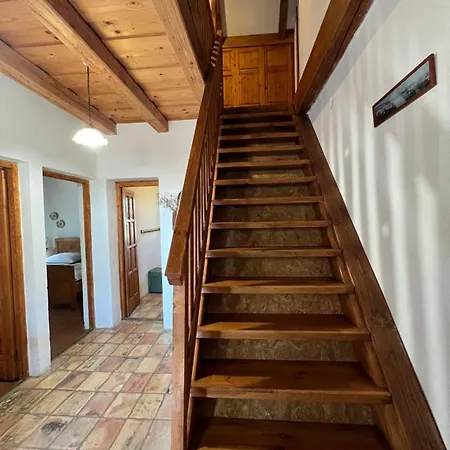 Erdoszeli Paraszthaz