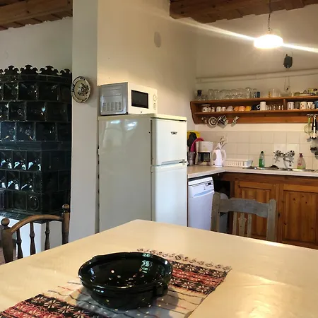 Erdőszéli Parasztház * Kékkút