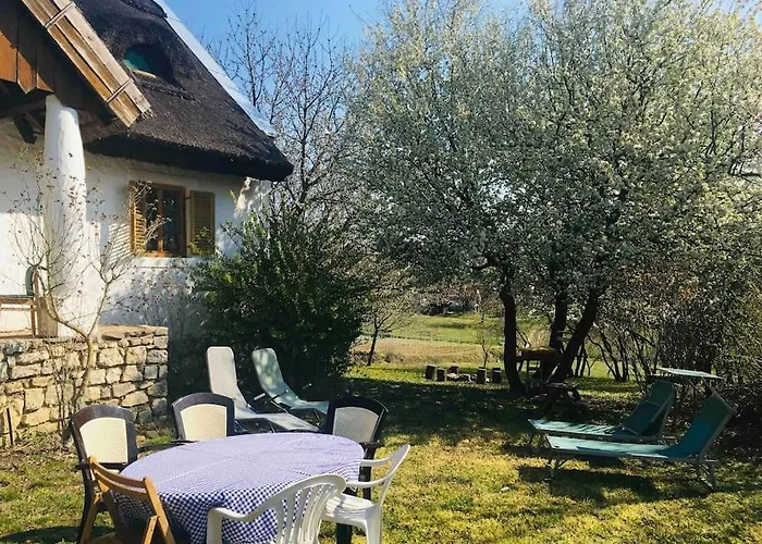 בית נופש Erdoszeli Paraszthaz *