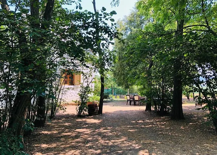 Erdoszeli Paraszthaz * Kekkut