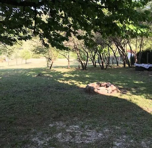 Erdoszeli Paraszthaz